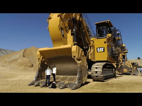 Top 20 Giant Excavators Worldwide