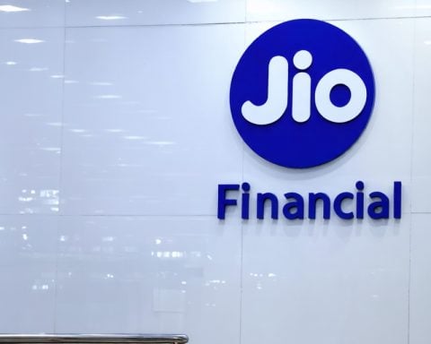 Jio Financial’s Tumbling Journey: Is Now the Time to Buy or Bail?