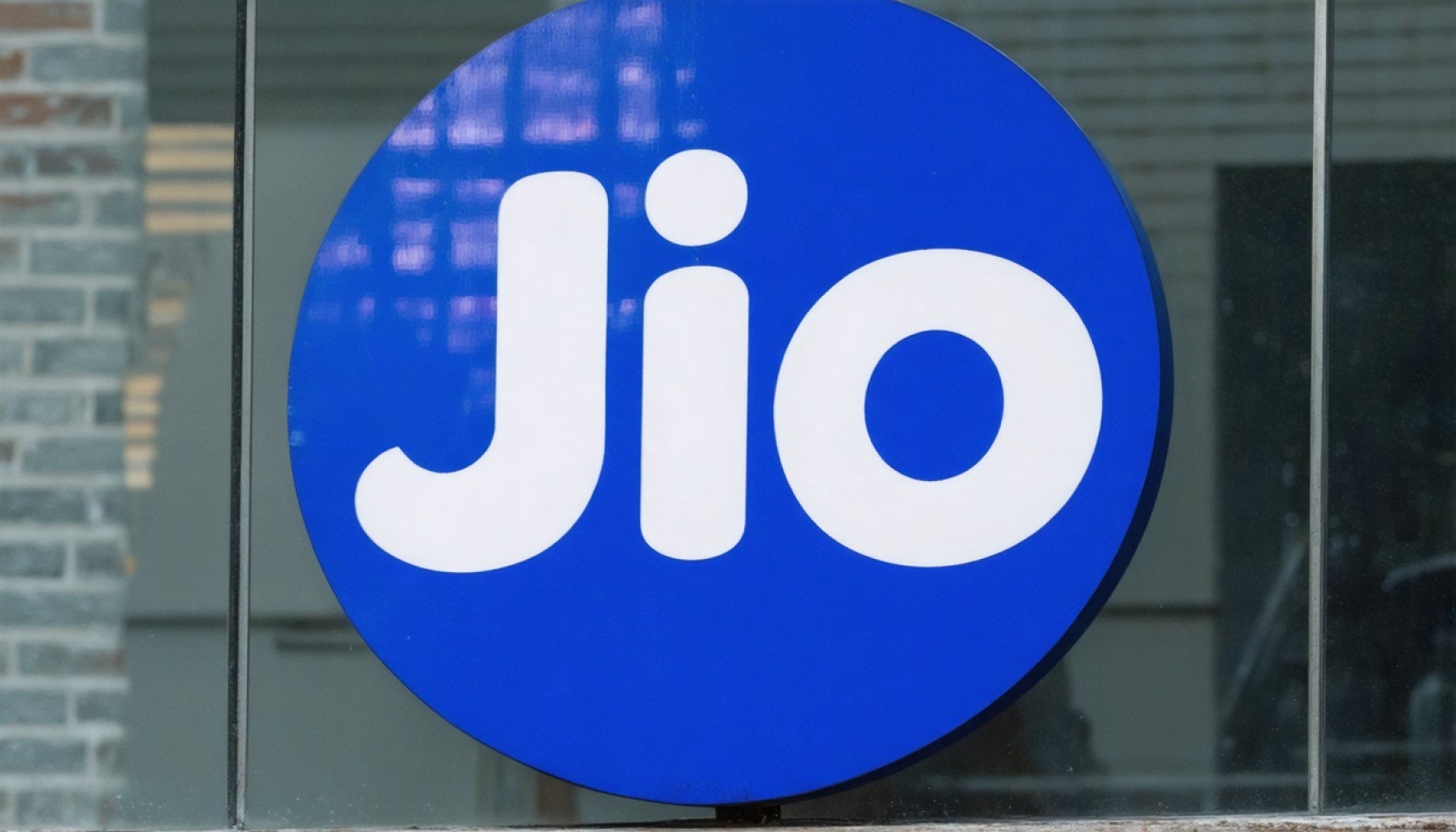 Jio Financial Tumbles: Is a Rebound on the Horizon? 